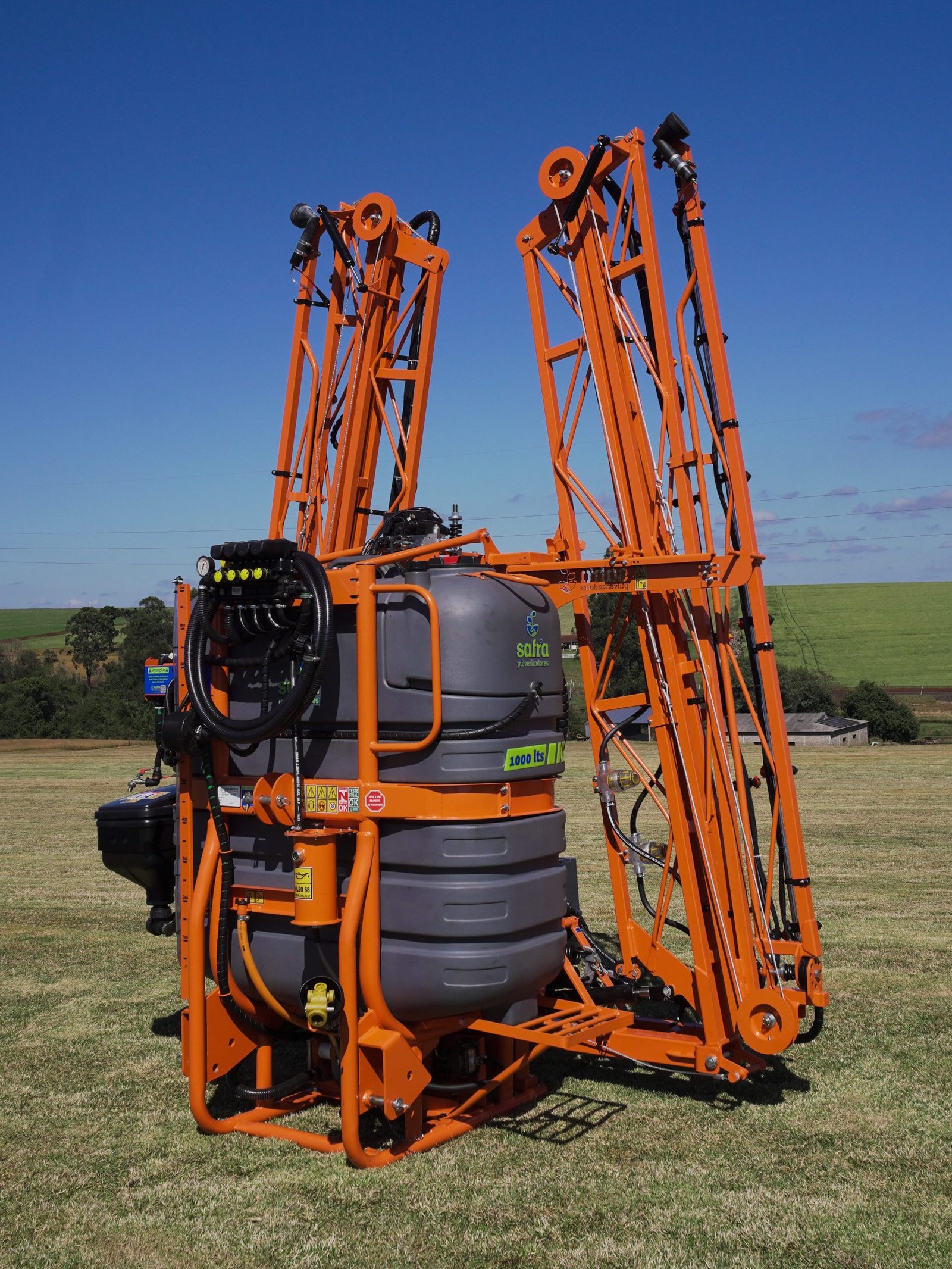 Pulverizador 800L